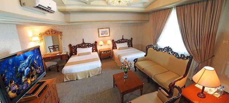 Networld Hotel Spa And Casino Pasay Eksteriør billede