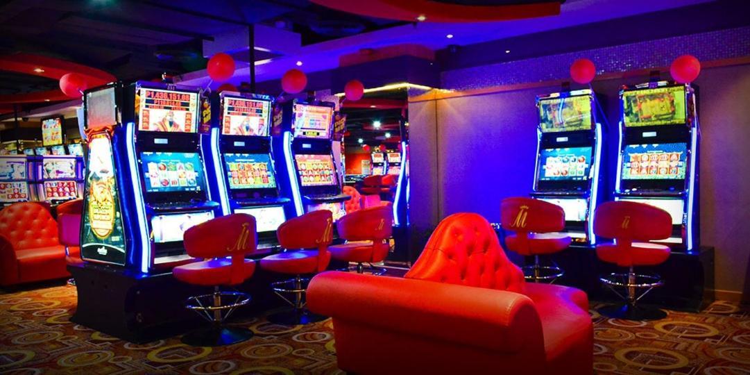 Networld Hotel Spa And Casino Pasay Eksteriør billede
