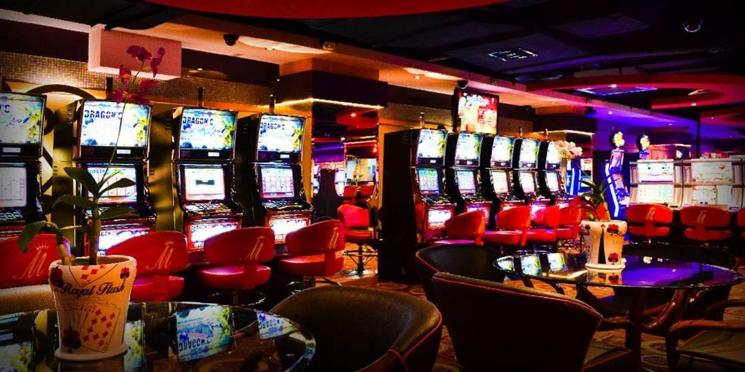Networld Hotel Spa And Casino Pasay Eksteriør billede